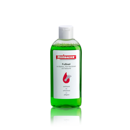 Pedibaehr Fußbad mit Bambus-, Aloe Vera-Extrakt und Teebaumöl 200ml